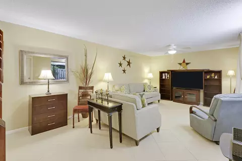 5986 SE Riverboat Dr #535, Stuart, FL 34997 photo 9