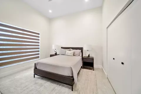 5755 NW Regency Cir E, Boca Raton, FL 33496 photo 9