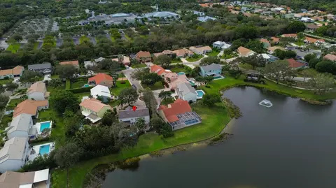 1005 Pine Lake Cir, Palm Beach Gardens, FL 33418