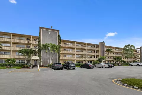3086 Wolverton E #3086, Boca Raton, FL 33434 photo 29