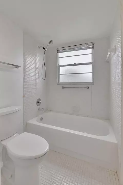3086 Wolverton E #3086, Boca Raton, FL 33434 photo 26