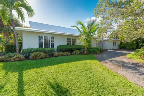 85 S Sewalls Point Rd, Sewalls Point, FL 34996 photo 7