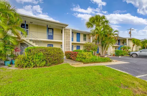 813 Hummingbird Way #6A, North Palm Beach, FL 33408