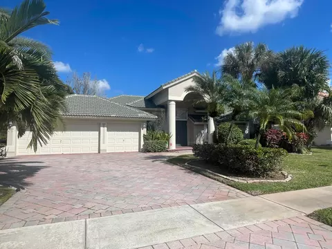 486 Cypress Green Cir, Wellington, FL 33414