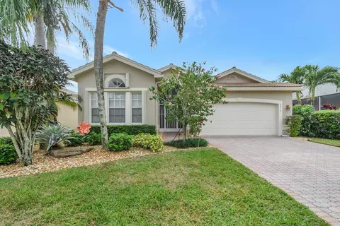 8814 Arbor Walk Dr, Lake Worth, FL 33467
