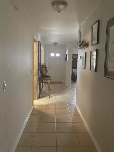 5300 SE Dell St, Stuart, FL 34997 photo 3