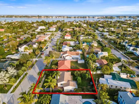 352 Palmetto St, West Palm Beach, FL 33405