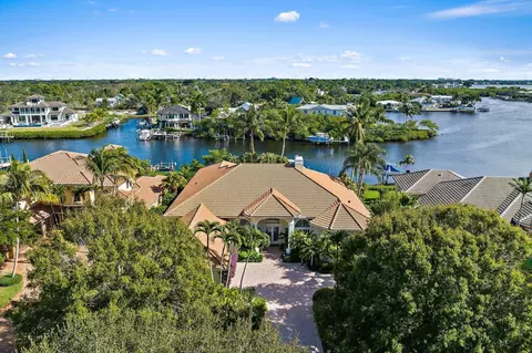 18829 SE Windward Island Ln, Jupiter, FL 33458