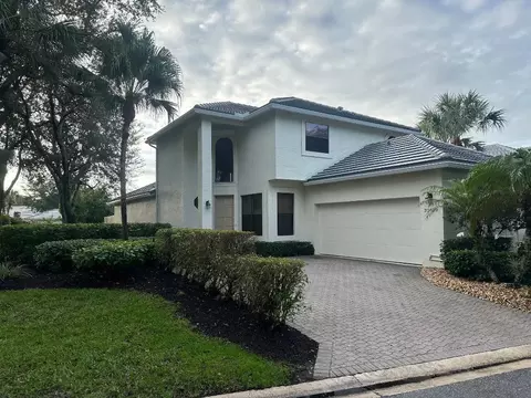 20039 Waters Edge Dr, Boca Raton, FL 33434