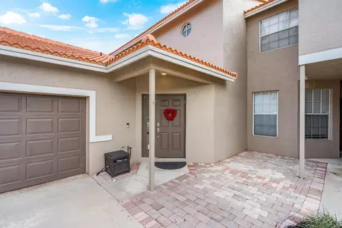 20970 Via Azalea #1, Boca Raton, FL 33428