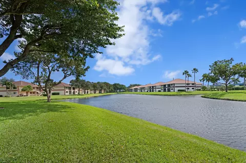 15216 Lakes Of Delray Blvd #135, Delray Beach, FL 33484