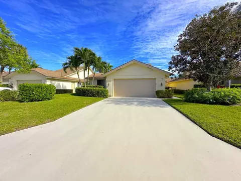 129 Harbourside Cir, Jupiter, FL 33477 photo 4