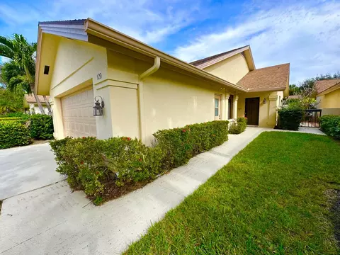 129 Harbourside Cir, Jupiter, FL 33477 photo 3