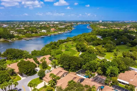 129 Harbourside Cir, Jupiter, FL 33477 photo 6