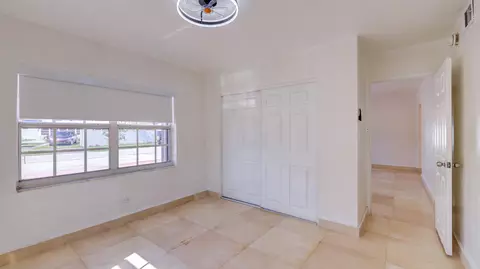 1421 E 9th Ct, Hialeah, FL 33010 photo 35