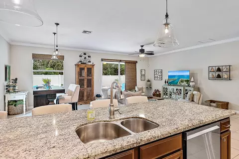 7146 Limestone Cay Rd, Jupiter, FL 33458 photo 5