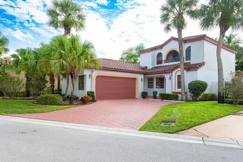 105 Island Way, Greenacres, FL 33413