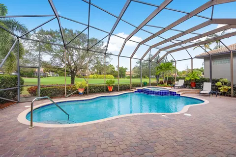 8071 Valhalla Dr, Delray Beach, FL 33446 photo 6
