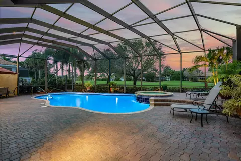 8071 Valhalla Dr, Delray Beach, FL 33446 photo 3