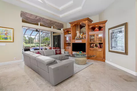 8071 Valhalla Dr, Delray Beach, FL 33446 photo 15