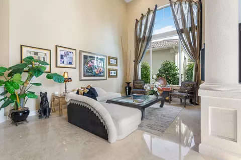 8071 Valhalla Dr, Delray Beach, FL 33446 photo 9