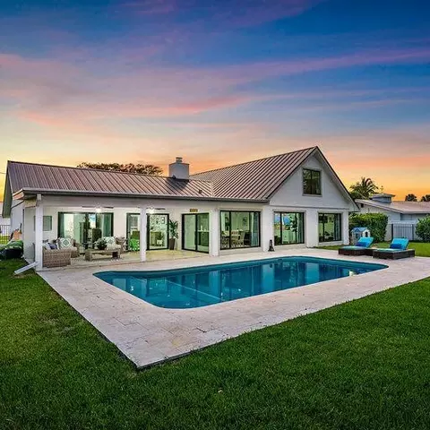 124 Fairview E, Tequesta, FL 33469 photo 5