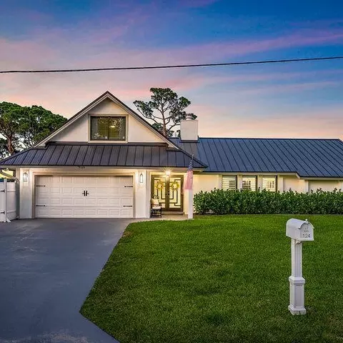 124 Fairview E, Tequesta, FL 33469 photo 2