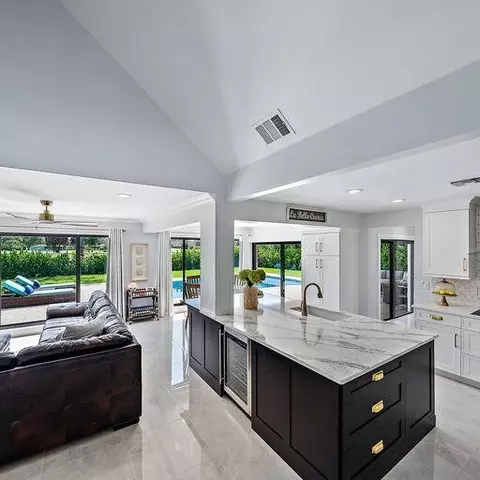 124 Fairview E, Tequesta, FL 33469 photo 18