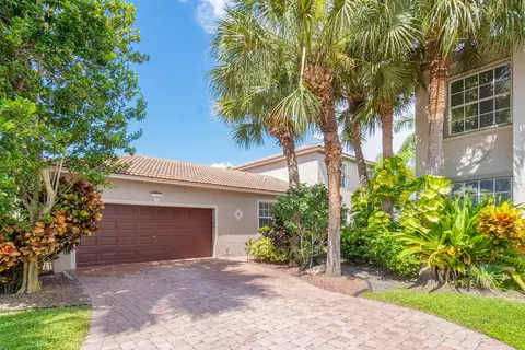 1752 Pierside Cir, Wellington, FL 33414
