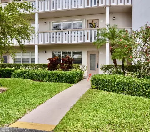 126 Southampton B #126, West Palm Beach, FL 33417