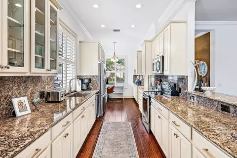 207 S Hampton Dr, Jupiter, FL 33458 photo 8