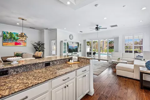 207 S Hampton Dr, Jupiter, FL 33458 photo 11