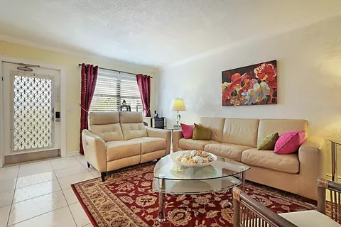3085 Exeter E, Boca Raton, FL 33434 photo 4