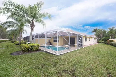 10545 SW Stratton Dr, Port Saint Lucie, FL 34987