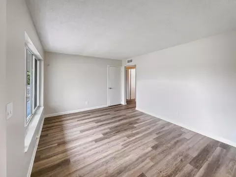 3880 Chickasha Rd, Lake Worth, FL 33462 photo 3