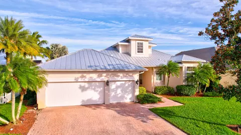 184 NW Magnolia Lakes Blvd, Port Saint Lucie, FL 34986