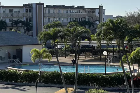 3030 Guildford B #3030, Boca Raton, FL 33434