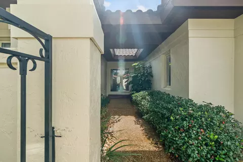 5402 SE Meredith Ter, Stuart, FL 34997 photo 5