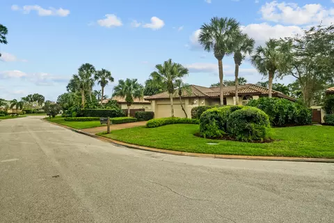 5402 SE Meredith Ter, Stuart, FL 34997 photo 3