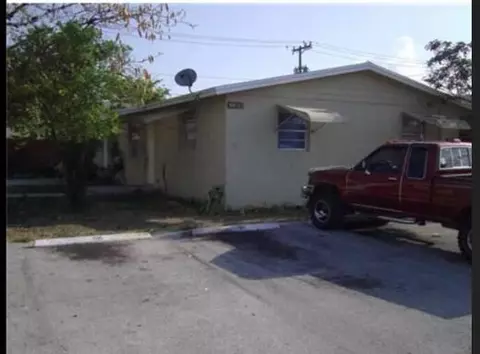 509 Mayflower Rd, West Palm Beach, FL 33405
