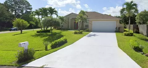 2685 SW Selkirk Ln, Port Saint Lucie, FL 34953