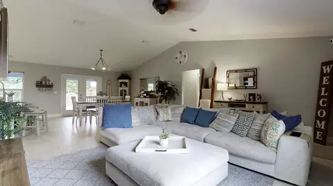 1557 SW Aledo Ln SW, Port Saint Lucie, FL 34953