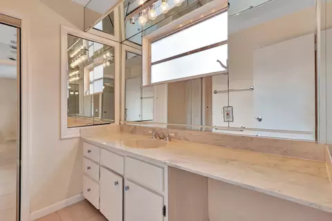 21 W Riverside Dr, Jupiter, FL 33469 photo 25