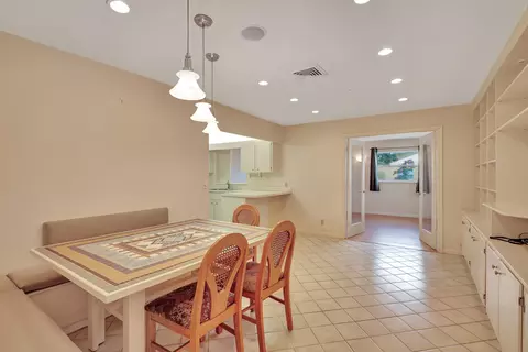 21 W Riverside Dr, Jupiter, FL 33469 photo 7