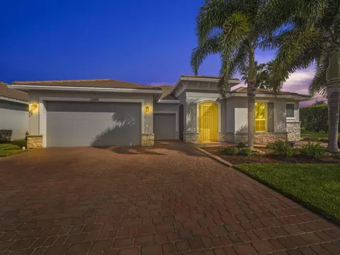 12001 SW Marigold Ave, Port Saint Lucie, FL 34987