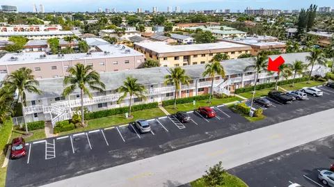 801 Pine Dr #18, Pompano Beach, FL 33060 photo 2