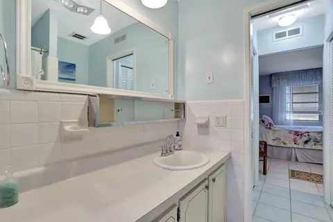 801 Pine Dr #18, Pompano Beach, FL 33060 photo 21