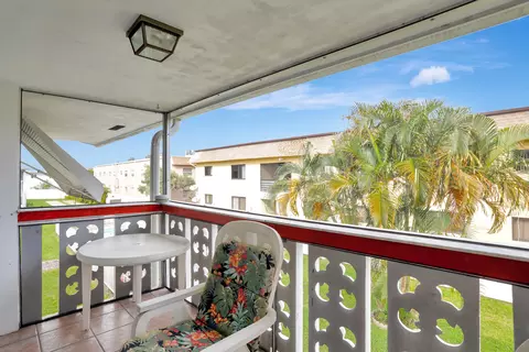 801 Pine Dr #18, Pompano Beach, FL 33060 photo 37