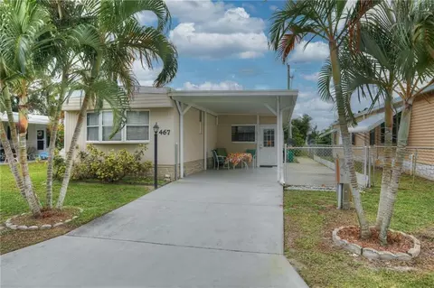 467 Egret Cir, Barefoot Bay, FL 32976