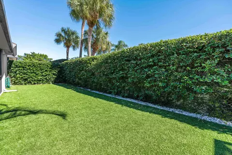 143 Beach Summit Ct, Jupiter, FL 33477 photo 28